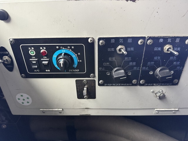 三菱ふそうエアロスターバス[写真38]