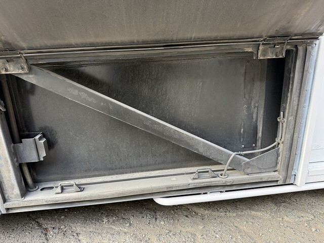 三菱ふそうエアロスターバス[写真07]