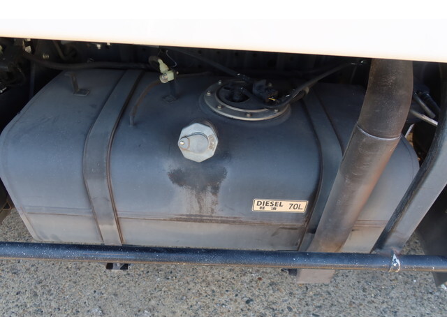 三菱ふそうキャンター冷凍車（冷蔵車）小型（2t・3t）[写真16]