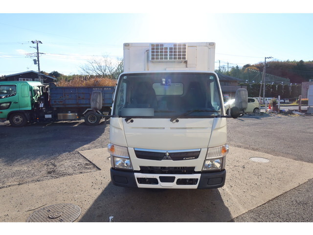 三菱ふそうキャンター冷凍車（冷蔵車）小型（2t・3t）[写真03]