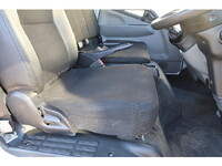 三菱ふそうキャンター冷凍車（冷蔵車）小型（2t・3t）[写真31]