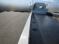 三菱ふそうファイター平ボディ中型（4t）[写真18]