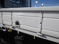 三菱ふそうファイター平ボディ中型（4t）[写真19]