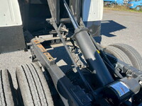 いすゞエルフダンプ小型（2t・3t）[写真14]