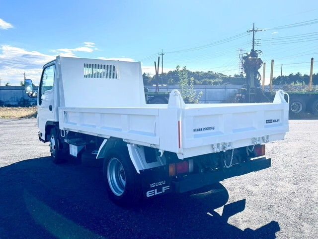 いすゞエルフダンプ小型（2t・3t）[写真04]