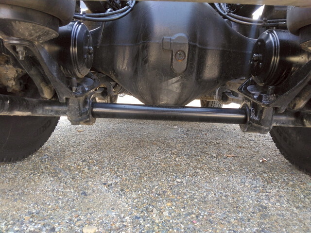 UDトラックスクオントレーラーヘッド（トラクターヘッド）大型（10t）[写真18]