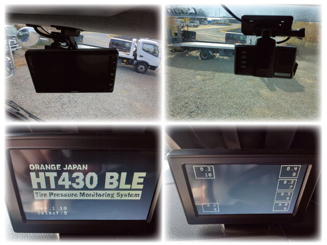 UDトラックスクオントレーラーヘッド（トラクターヘッド）大型（10t）[写真37]