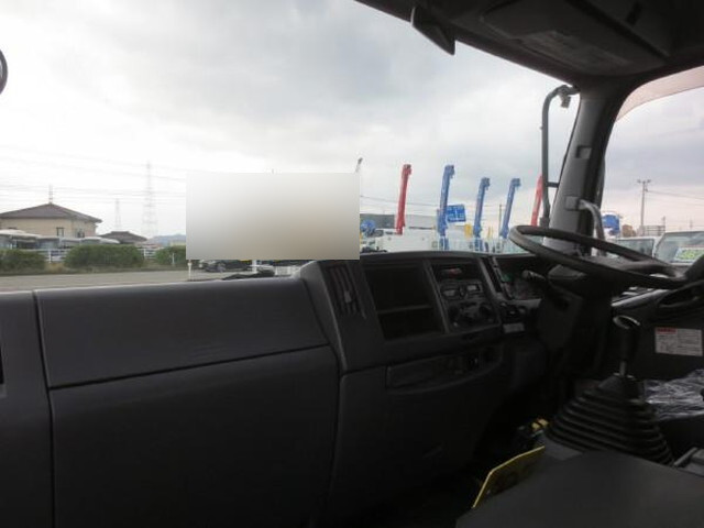 いすゞフォワードダンプ中型（4t）[写真14]