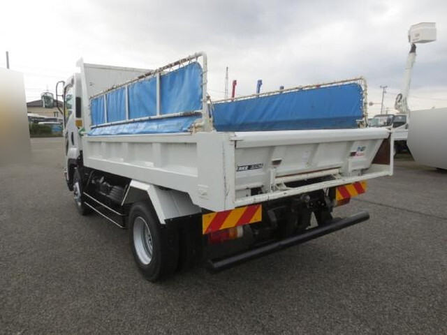 いすゞフォワードダンプ中型（4t）[写真04]