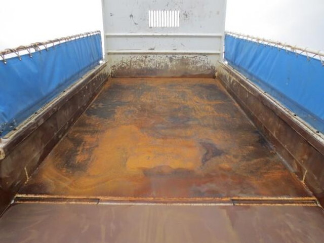 いすゞフォワードダンプ中型（4t）[写真09]