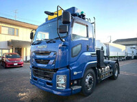 いすゞギガトレーラーヘッド（トラクターヘッド）大型（10t）[写真04]