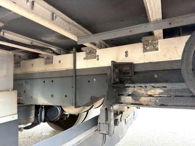 日野レンジャー冷凍車（冷蔵車）増トン（6t・8t）[写真14]