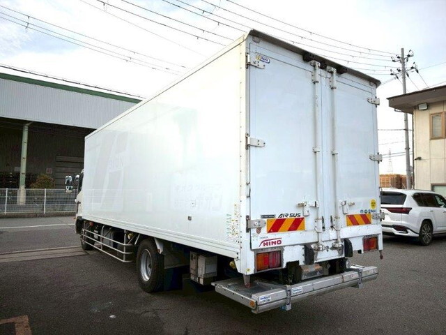 日野レンジャー冷凍車（冷蔵車）増トン（6t・8t）[写真02]