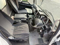 日野レンジャー冷凍車（冷蔵車）増トン（6t・8t）[写真26]