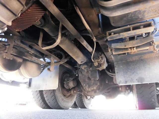 日野プロフィアダンプ大型（10t）[写真17]