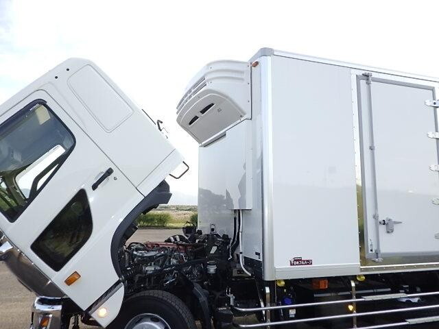 日野レンジャー冷凍車（冷蔵車）増トン（6t・8t）[写真26]