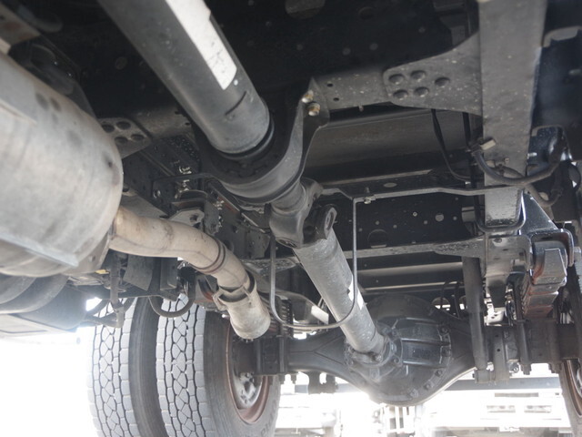 いすゞエルフアルミバン小型（2t・3t）[写真10]