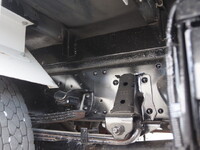 いすゞエルフアルミバン小型（2t・3t）[写真09]