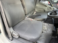 日野デュトロ三転ダンプ小型（2t・3t）[写真15]