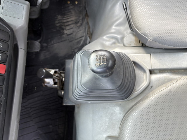 日野デュトロ三転ダンプ小型（2t・3t）[写真22]