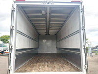 三菱ふそうファイターアルミウイング中型（4t）[写真12]