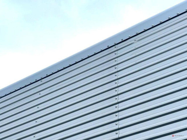 三菱ふそうファイターアルミウイング中型（4t）[写真15]