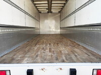 三菱ふそうファイターアルミウイング中型（4t）[写真25]