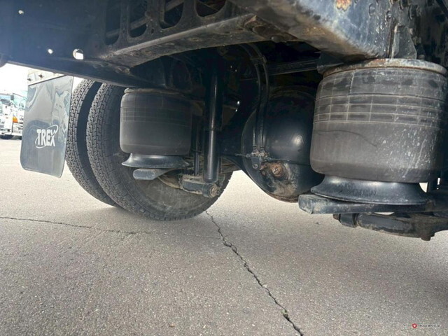 三菱ふそうファイターアルミウイング中型（4t）[写真05]