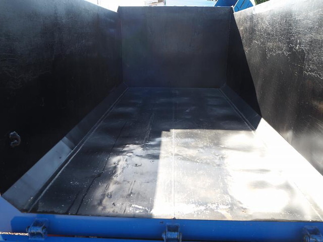 いすゞエルフ深ダンプ（土砂禁ダンプ）小型（2t・3t）[写真30]