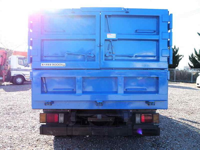 いすゞエルフ深ダンプ（土砂禁ダンプ）小型（2t・3t）[写真05]