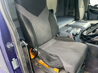 日野プロフィアアルミブロック大型（10t）[写真22]