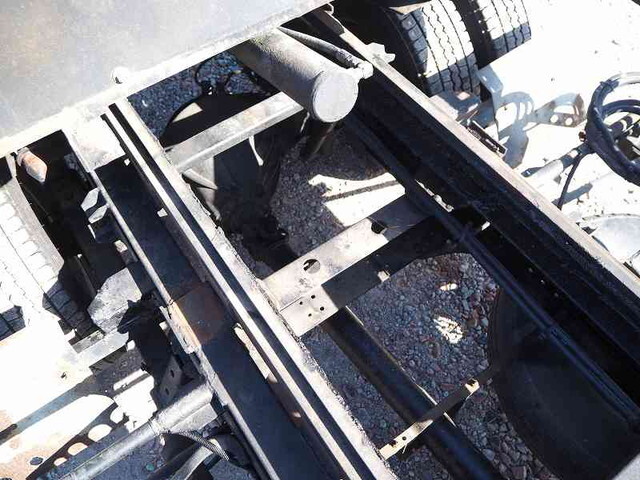 いすゞエルフセーフティクレーン4段小型（2t・3t）[写真18]