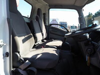 いすゞエルフセーフティクレーン4段小型（2t・3t）[写真36]