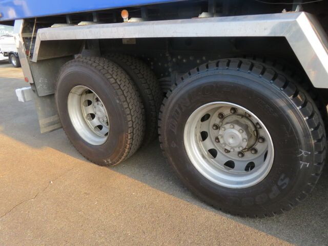 三菱ふそうスーパーグレートダンプ大型（10t）[写真14]