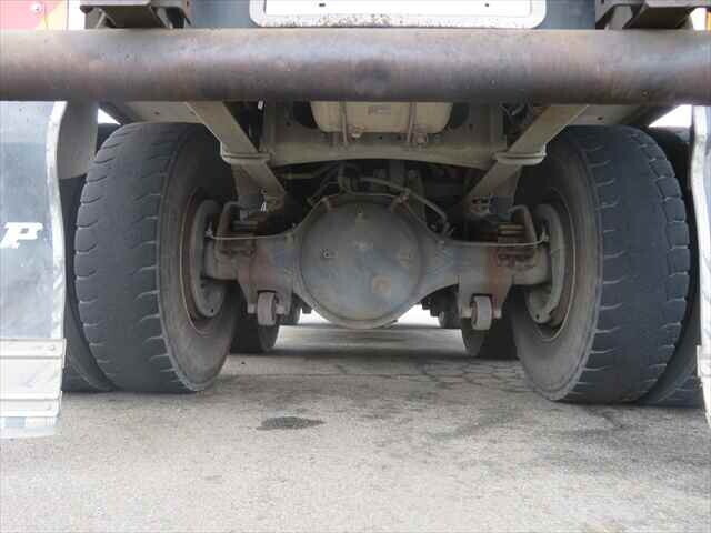 三菱ふそうスーパーグレートダンプ大型（10t）[写真19]