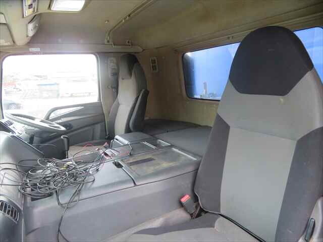 三菱ふそうスーパーグレートダンプ大型（10t）[写真25]