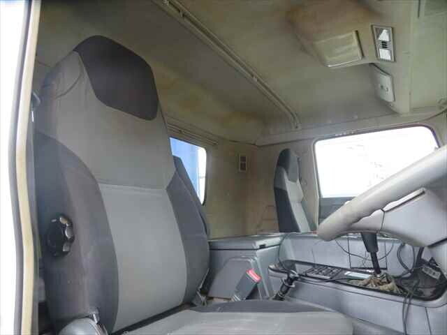 三菱ふそうスーパーグレートダンプ大型（10t）[写真27]