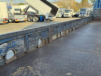 三菱ふそうスーパーグレート平ボディ大型（10t）[写真14]