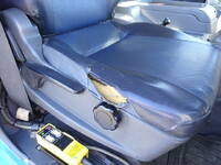 三菱ふそうファイターコンテナ専用車増トン（6t・8t）[写真19]