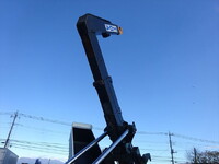 三菱ふそうファイターコンテナ専用車増トン（6t・8t）[写真09]