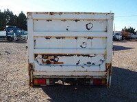 いすゞエルフダブルキャブ（Wキャブ）小型（2t・3t）[写真16]