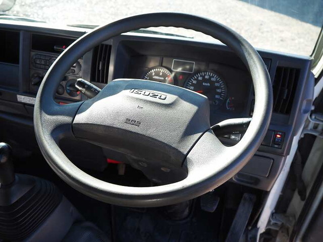 いすゞエルフダブルキャブ（Wキャブ）小型（2t・3t）[写真35]