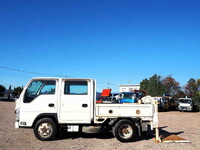 いすゞエルフダブルキャブ（Wキャブ）小型（2t・3t）[写真06]