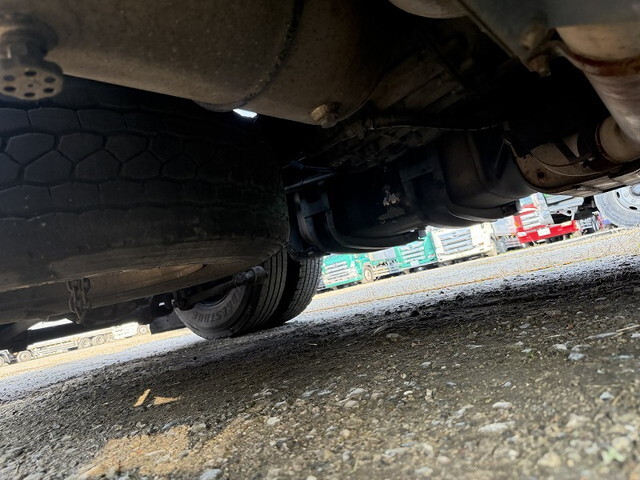 三菱ふそうスーパーグレートトレーラーヘッド（トラクターヘッド）大型（10t）[写真27]