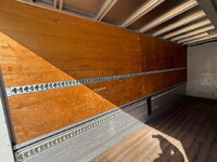 日野レンジャーアルミウイング中型（4t）[写真12]