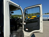 日野レンジャーアルミウイング中型（4t）[写真24]