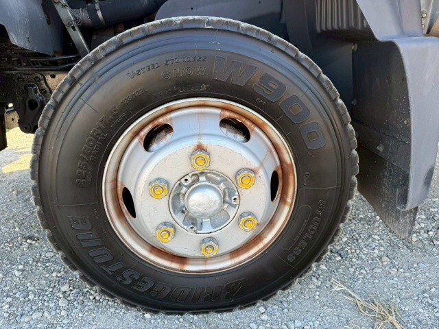 日野レンジャーアルミウイング中型（4t）[写真39]