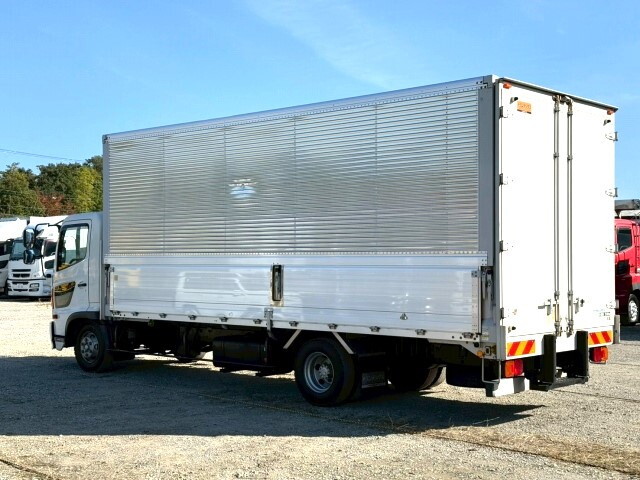 日野レンジャーアルミウイング中型（4t）[写真04]