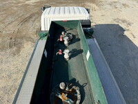 三菱ふそうファイタータンク車（タンクローリー）増トン（6t・8t）[写真12]