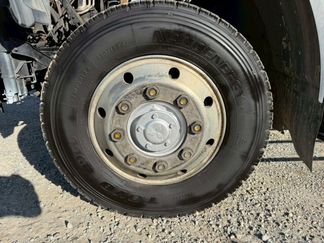 三菱ふそうファイタータンク車（タンクローリー）増トン（6t・8t）[写真39]